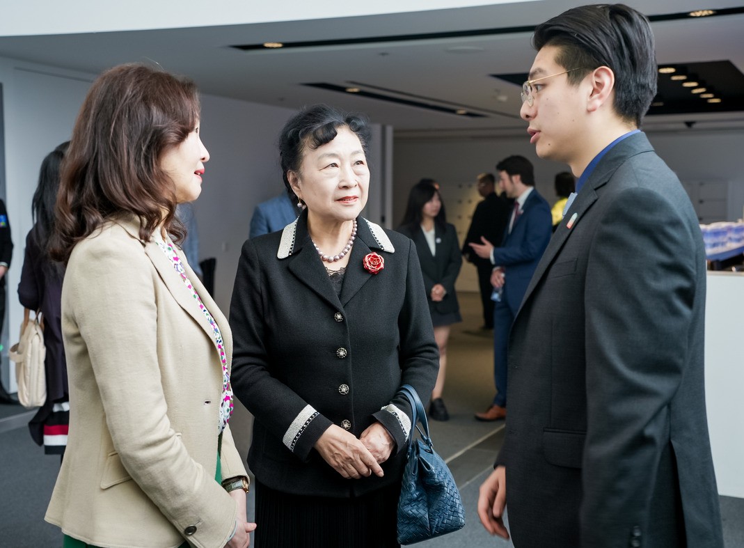 Guests and conversations at the photography exhibition
